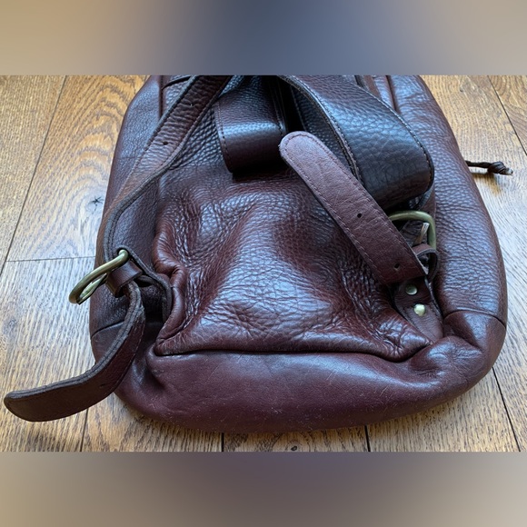 Vintage Leather Backpack - Picture 6 of 14